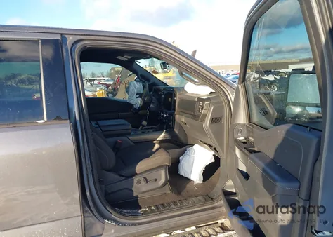 2024 Ford F-150 Xlt z USA, uszkodzony, nr VIN 1FTFW3L80RKF62249